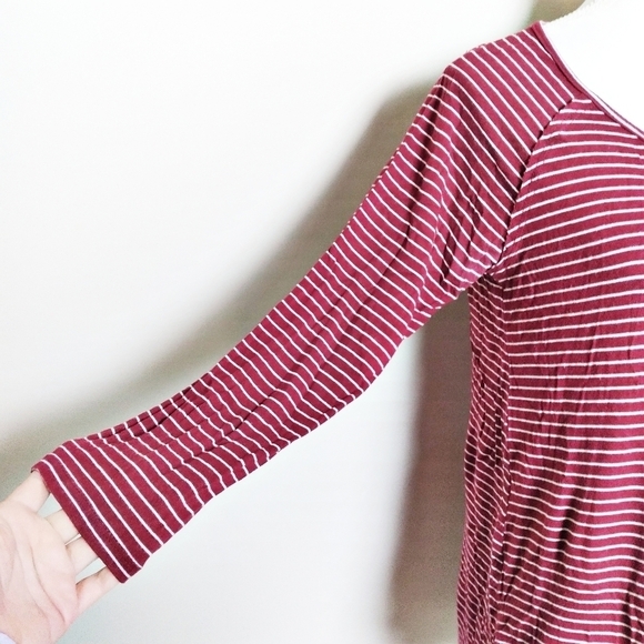Eyeshadow 3/4 Sleeve Striped Red and White Blouse - Picture 5 of 9